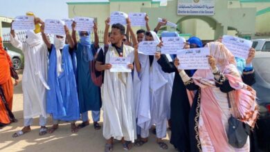 صورة عشرات التلاميذ يتظاهرون احتحاجا على نتائجهم في امتحانات الباكلوريا