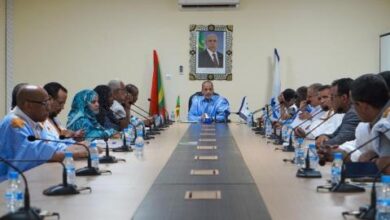 صورة اللجنة المكلفة بإعادة تأسيس الحزب الحاكم تستمع لتقارير لجانها الفرعية