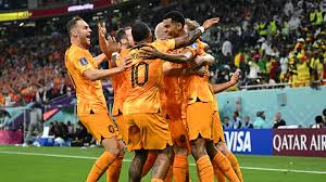 صورة تغطية كأس العالم/ هولندا تضرب السنغال في مقتل .. وإنجلترا تكتسح إيران بسداسية