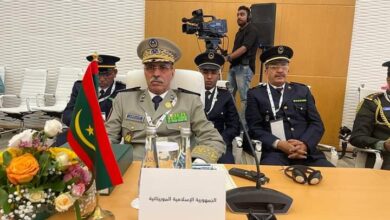 صورة الفريق مسقارو ولد سيدي يشارك في مؤتمر قادة الشرطة العربية بالامارات