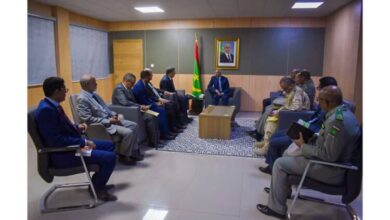صورة وزير الدفاع يلتقي وفد الأكاديمية العربية للعلوم والتكنولوجيا الذي يزور موريتانيا