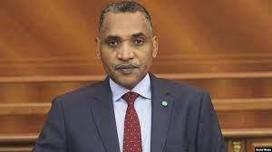 صورة ولد البشير أمام المحكمة: الضحة التي اثيرت حول “الرسالة البريدية” مفتعلة وهذا هو دفها..