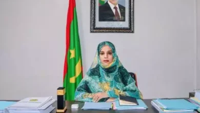 صورة وزيرة التربية تعلن تضامنها مع المعلمين، وتعد بفتح تحقيق حول حادثة ضرب المعلم