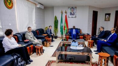 صورة وزير الخارجية يستقبل الممثل الخاص للجوار الجنوبي لحلف الناتو