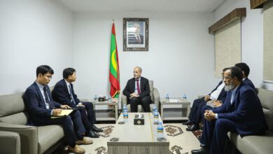 صورة وزيرالتكوين المهني يستقبل  سفير جمهورية كوريا الجنوبية
