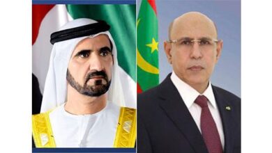 صورة رئيس الجمهورية يهنئ صاحب السمو نائب رئيس دولة الإمارات العربية المتحدة بمناسبة عيد بلاده الوطني.