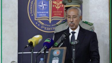 صورة وزير الدفاع يشرف على افتتاح النسخة الخامسة من المتلقي رفيع المستوى للضباط الأعلون والسفراء والدبلوماسيين