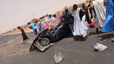 صورة وفاة شخصين وإصابة ثلاثة في حادث تصادم شاحنة وسيارة قرب بتلميت