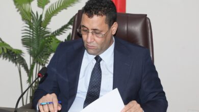 صورة الوزير الأول يوجه بالإسراع في اعتماد إصلاح مستدام لنظام معاشات موظفي الدولة