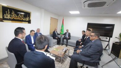 صورة وزير المعادن والصناعة يستقبل سفير الجمهورية التركية وممثلًا عن شركة كاردمير القابضة