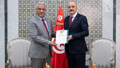 صورة محمد الحسن بوخريص يقدم أوراق اعتماده سفيرا لموريتانيا لدى تونس