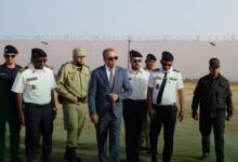 صورة المدير العام للأمن الوطني يشرف على التمرين النهائي لتدريب سرايا حفظ النظام بنواكشوط