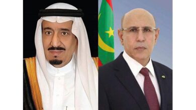 صورة رئيس الجمهورية يهنئ خادم الحرمين الشريفين بمناسبة اليوم الوطني السعودي