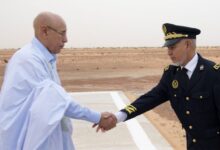 صورة رئيس الجمهورية يصل شنقيط في ثالث محطة من زيارته لولاية آدرار
