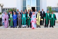 صورة رئيسة وأعضاء مجلس المنافسة يؤدون اليمين القانونية أمام رئيس المحكمة العليا