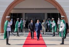 صورة رئيس الجمهورية يتوجه إلى داكار للمشاركة في قمة الرياضة والتنمية