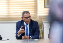 صورة محمد ولد عبد الفتاح يتسلم مهامه وزيرا للطاقة والنفط خلفا لولد خالد