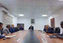 صورة وزير الزراعة والسيادة الغذائية يحث على تسريع وتيرة المشاريع وتحقيق نتائج ملموسة