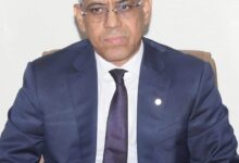 صورة في أول قرار له وزير الثقافة  يلزم مسؤولي قطاعه باستخدام اللغة العربية في كافة المراسلات والوثائق الإدارية