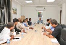 صورة المدير العام لشركة “معادن موريتانيا” يبحث التحديات التنظيمية مع الاتحادية الوطنية لمصانع الذهب